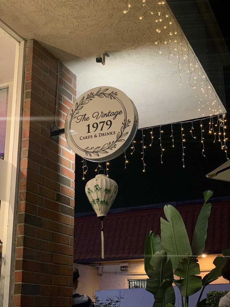 The Vintage 1979 storefront sign